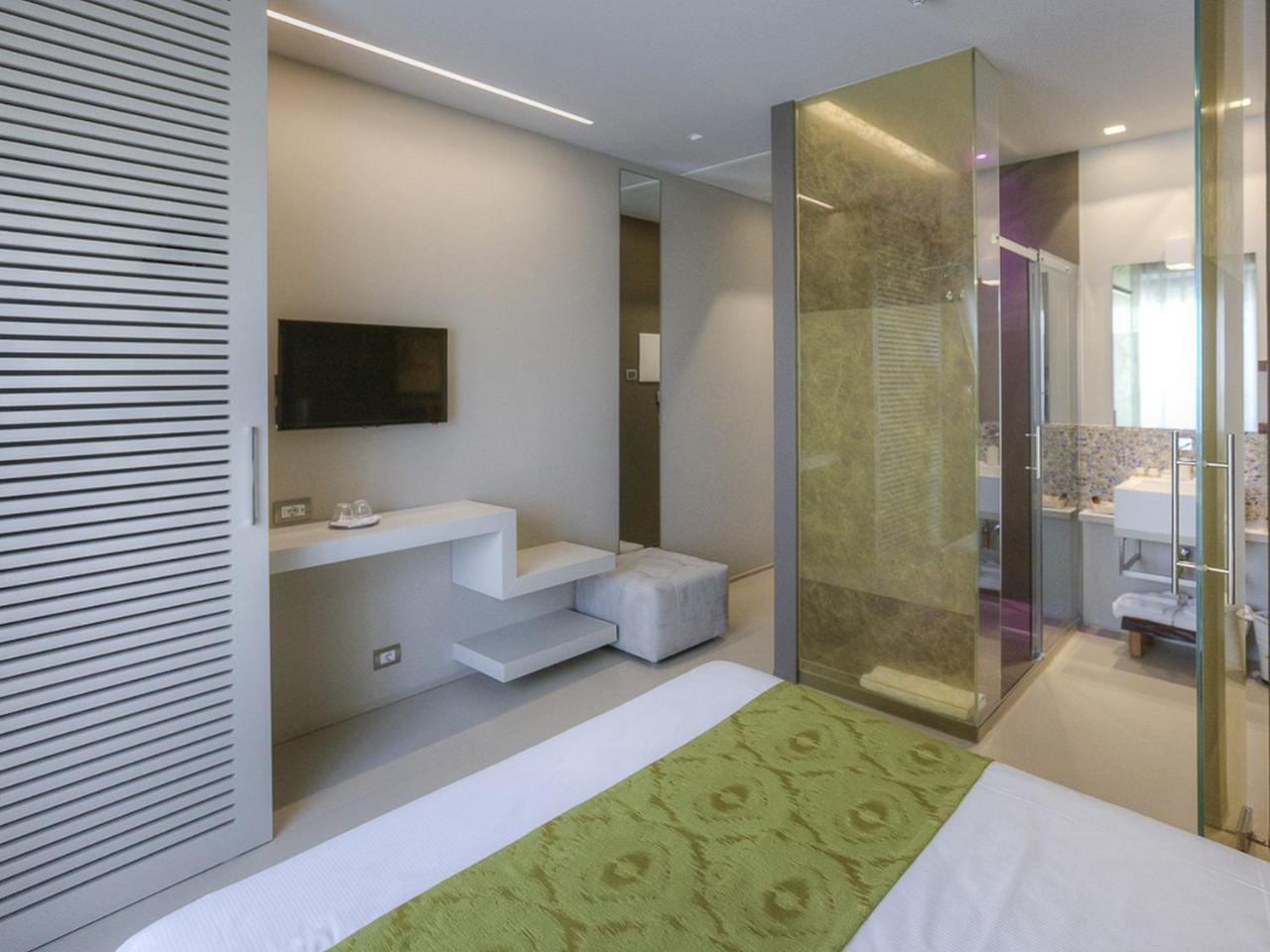 Hotel Nettuno Червія Екстер'єр фото
