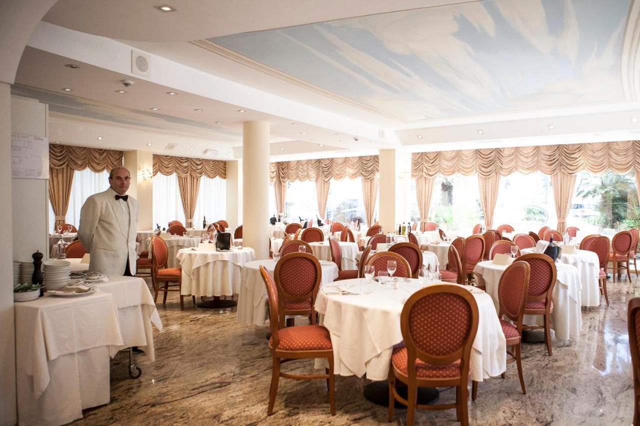 Hotel Nettuno Червія Екстер'єр фото